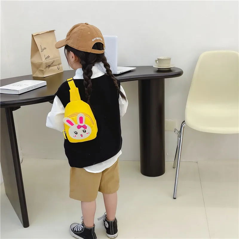 Girl'S Nylon Animal Cartoon Cute Oval Zipper Fanny Pack display picture 71