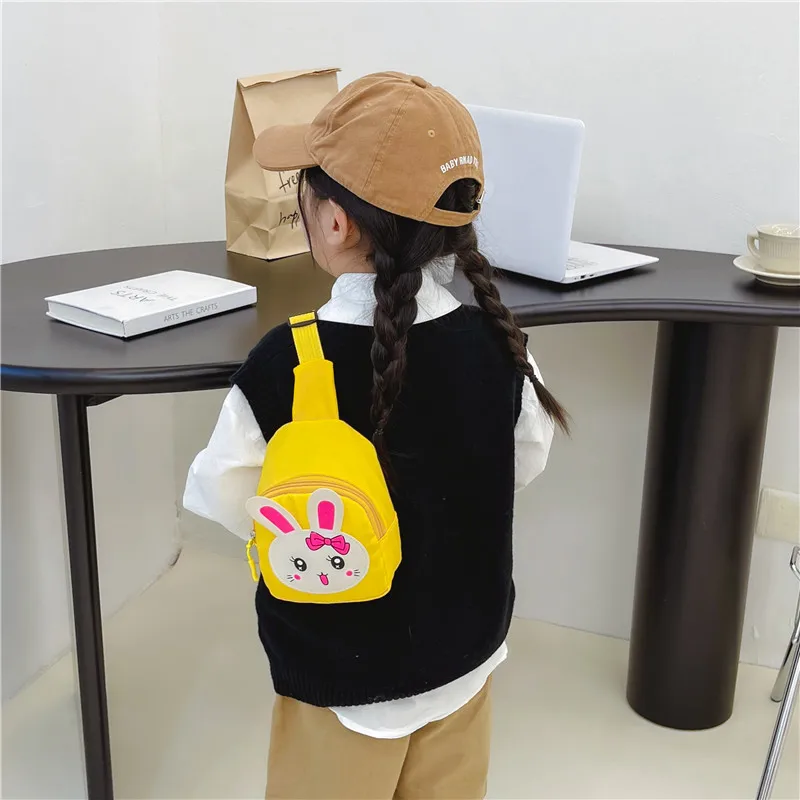 Girl'S Nylon Animal Cartoon Cute Oval Zipper Fanny Pack display picture 79
