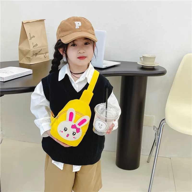 Girl'S Nylon Animal Cartoon Cute Oval Zipper Fanny Pack display picture 78