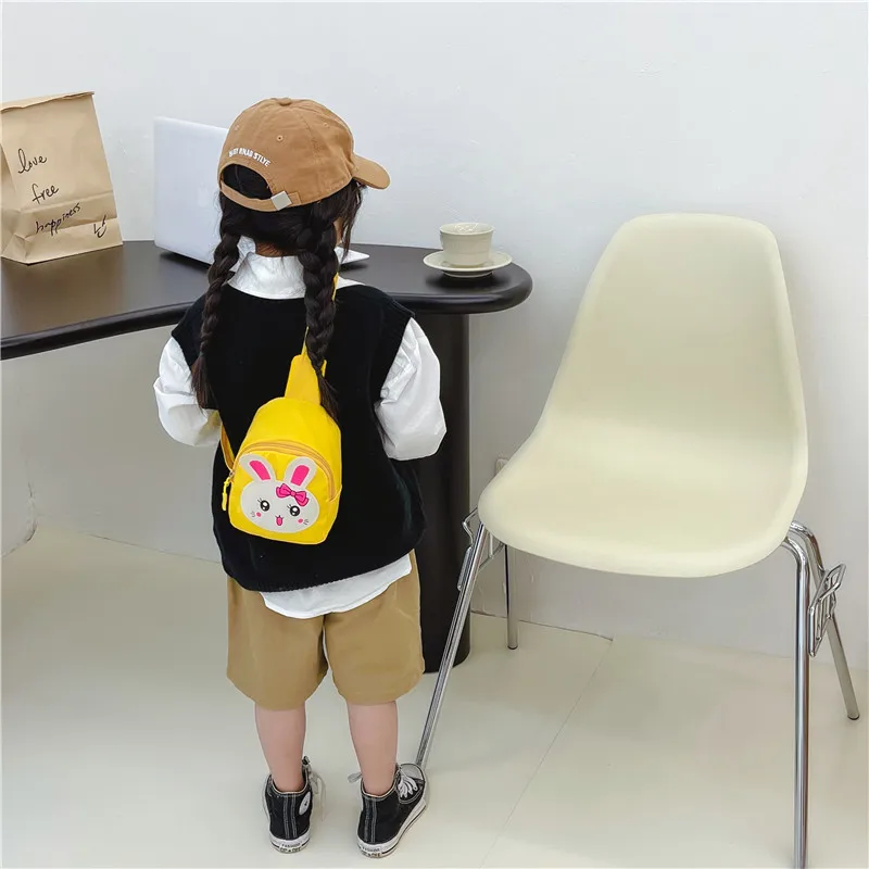 Girl'S Nylon Animal Cartoon Cute Oval Zipper Fanny Pack display picture 80