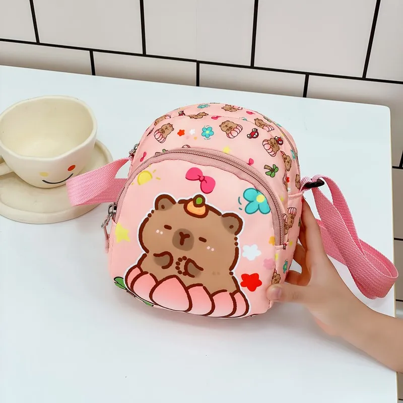 Kid'S Nylon Cartoon Capybara Cute Square Zipper Crossbody Bag display picture 2