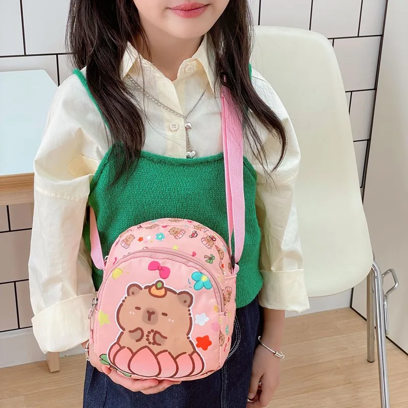 Kid'S Nylon Cartoon Capybara Cute Square Zipper Crossbody Bag display picture 4