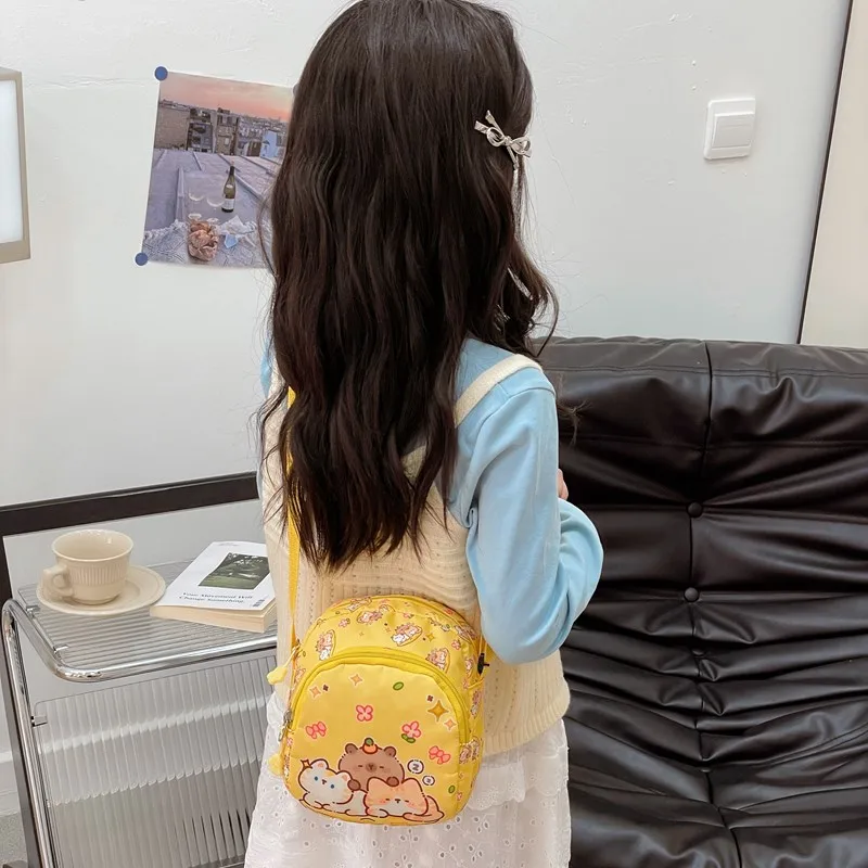 Kid'S Nylon Cartoon Capybara Cute Square Zipper Crossbody Bag display picture 54
