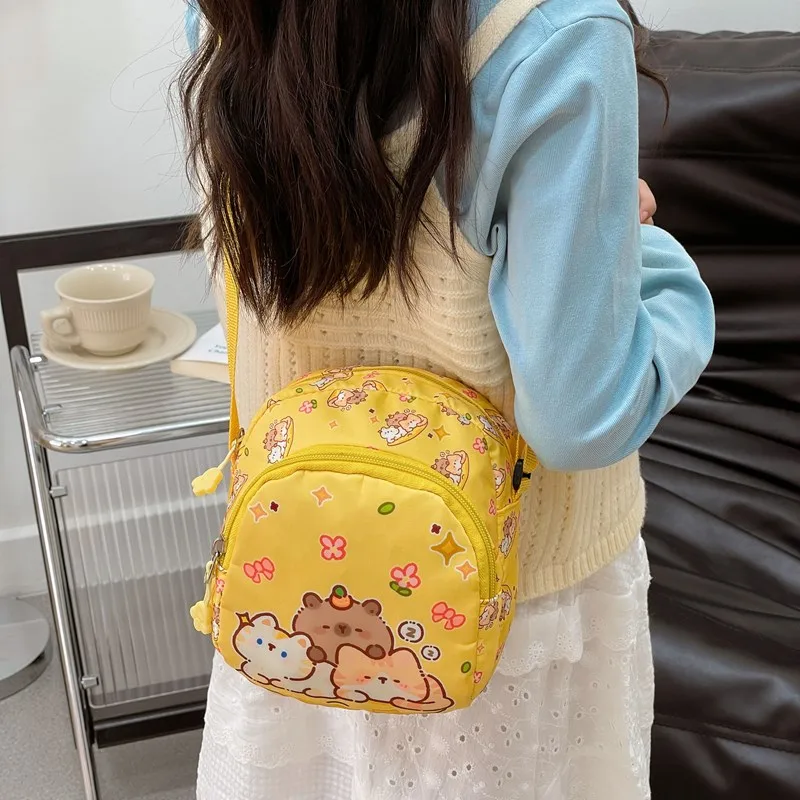 Kid'S Nylon Cartoon Capybara Cute Square Zipper Crossbody Bag display picture 50