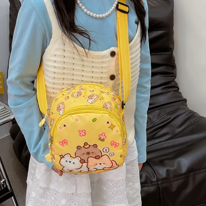 Kid'S Nylon Cartoon Capybara Cute Square Zipper Crossbody Bag display picture 71
