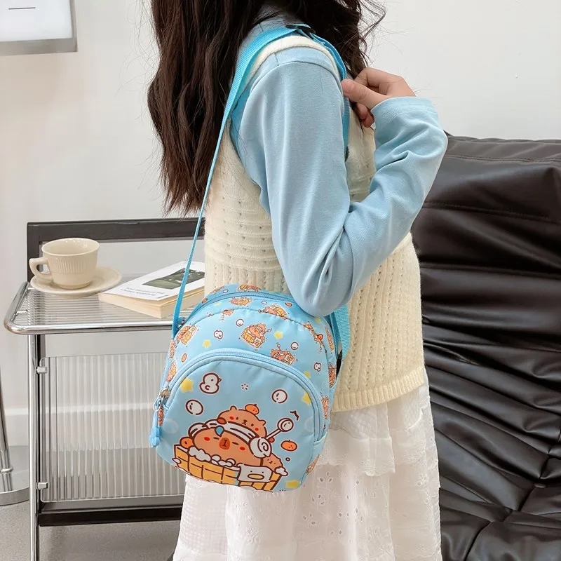 Kid'S Nylon Cartoon Capybara Cute Square Zipper Crossbody Bag display picture 43