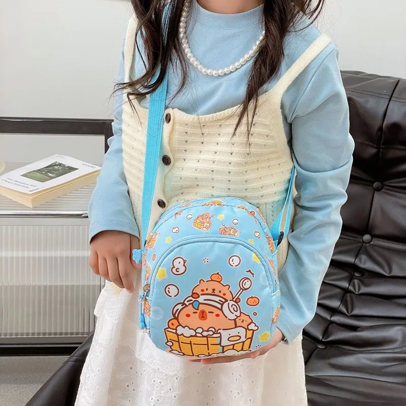 Kid'S Nylon Cartoon Capybara Cute Square Zipper Crossbody Bag display picture 74