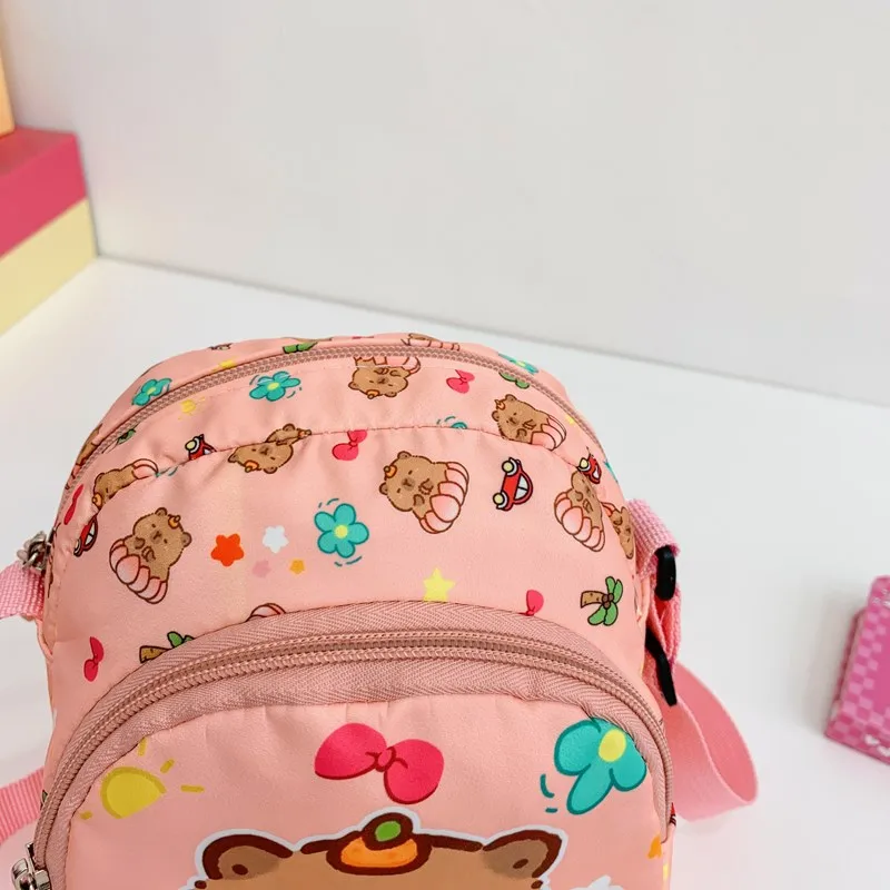 Kid'S Nylon Cartoon Capybara Cute Square Zipper Crossbody Bag display picture 60