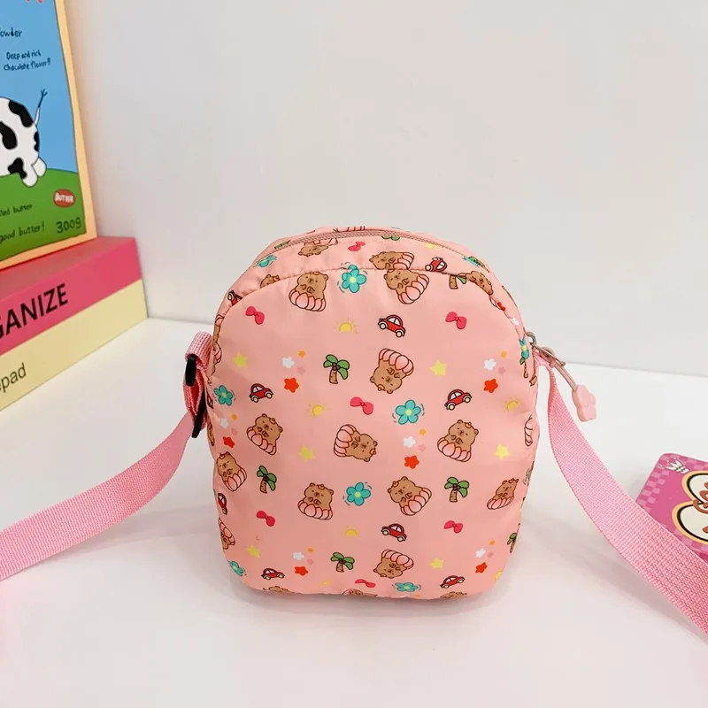 Kid'S Nylon Cartoon Capybara Cute Square Zipper Crossbody Bag display picture 66