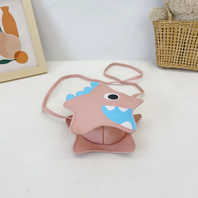 Kid'S Pu Leather Cartoon Cute Pentagram Zipper Crossbody Bag display picture 10