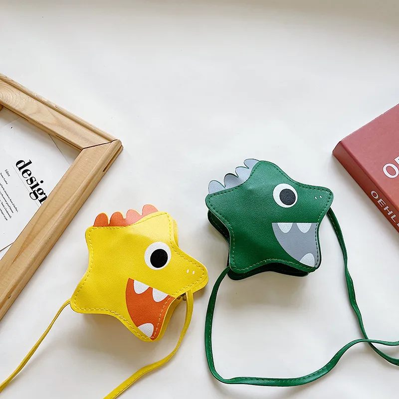 Kid'S Pu Leather Cartoon Cute Pentagram Zipper Crossbody Bag display picture 29