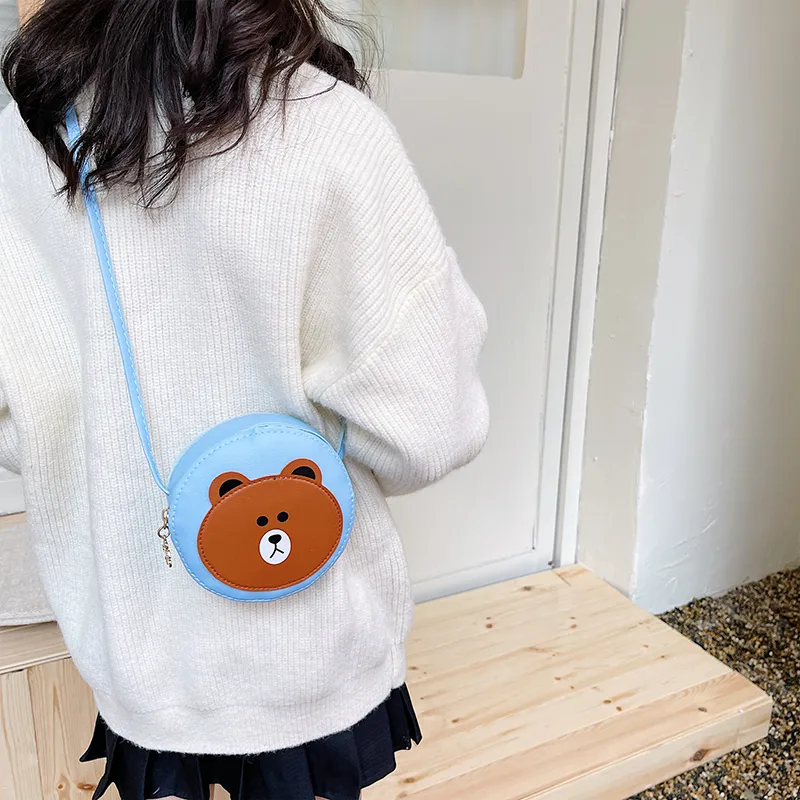 Kid'S Pu Leather Cartoon Bear Cute Round Zipper Crossbody Bag display picture 4