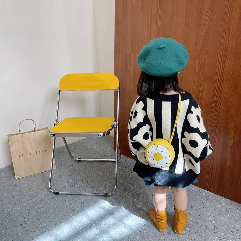 Kid'S Pu Leather Donuts Cute Round Zipper Shoulder Bag Crossbody Bag display picture 3