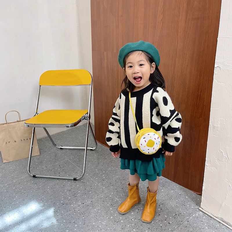 Kid'S Pu Leather Donuts Cute Round Zipper Shoulder Bag Crossbody Bag display picture 28