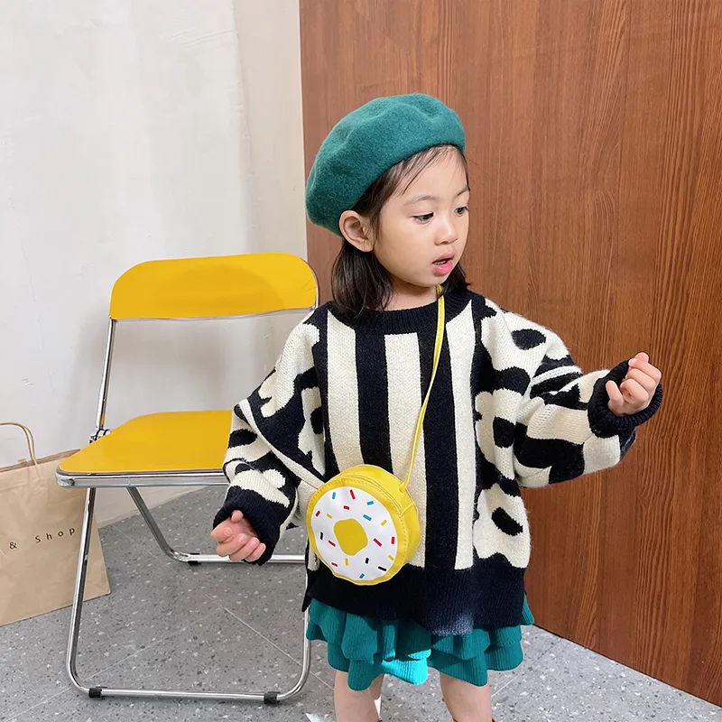 Kid'S Pu Leather Donuts Cute Round Zipper Shoulder Bag Crossbody Bag display picture 49