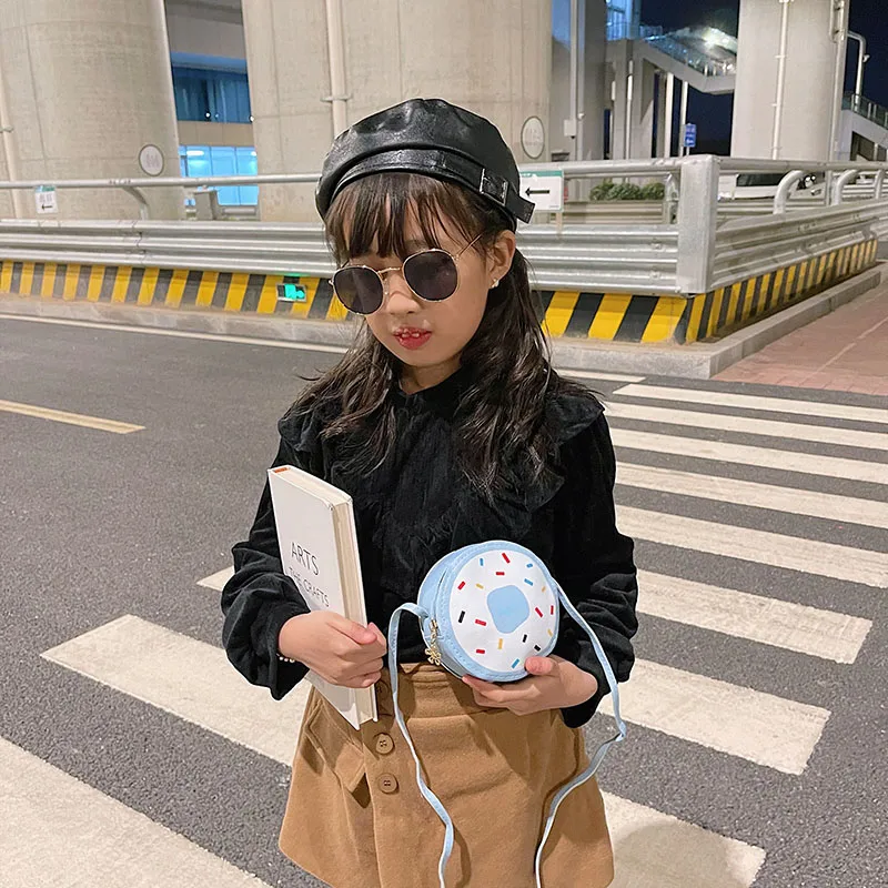 Kid'S Pu Leather Donuts Cute Round Zipper Shoulder Bag Crossbody Bag display picture 101