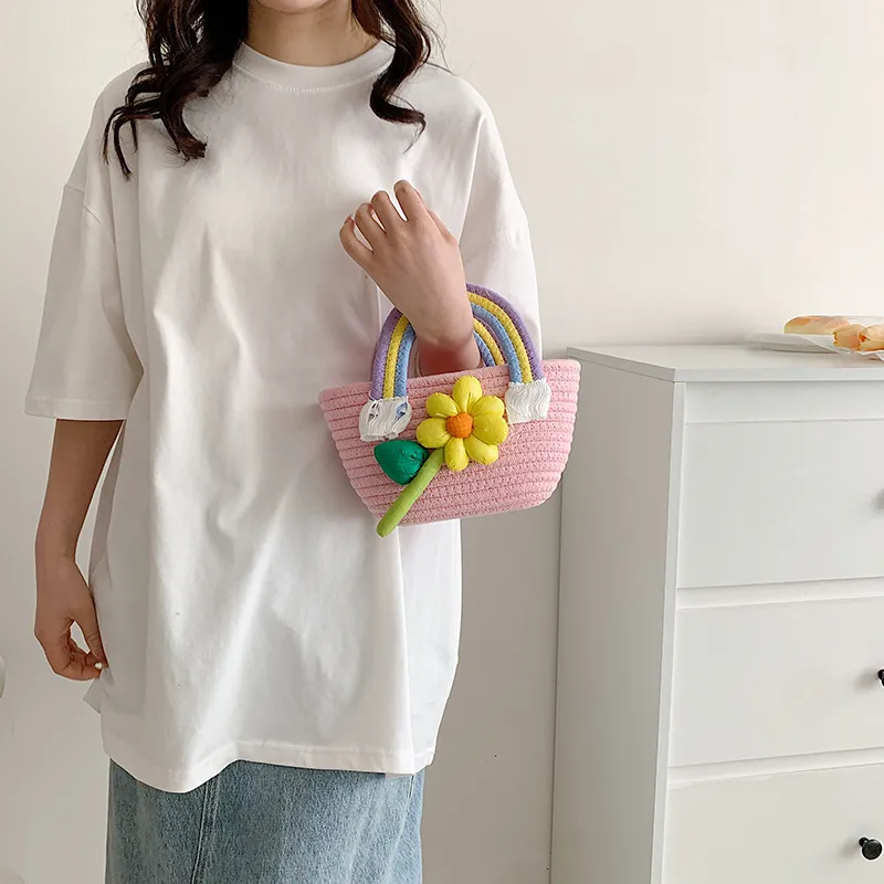 Women's Knit Rainbow Flower Cute Square Open Handbag display picture 6