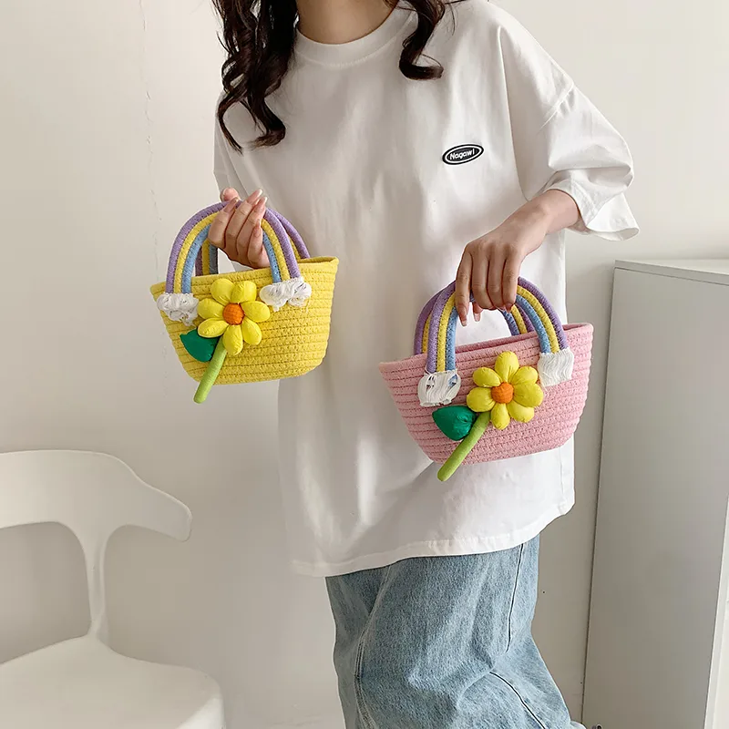 Women's Knit Rainbow Flower Cute Square Open Handbag display picture 4