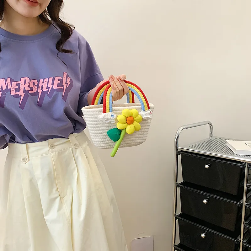 Women's Knit Rainbow Flower Cute Square Open Handbag display picture 2