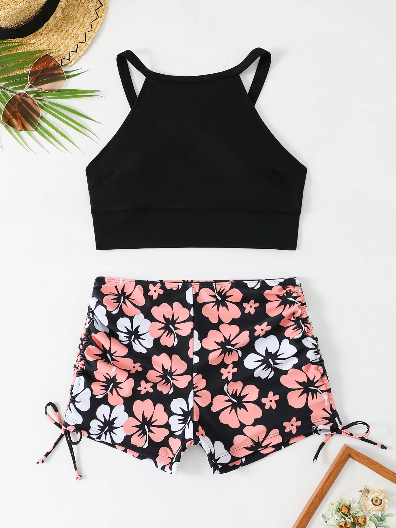 Women's Ditsy Floral 2 Pieces Set Swimwear display picture 5