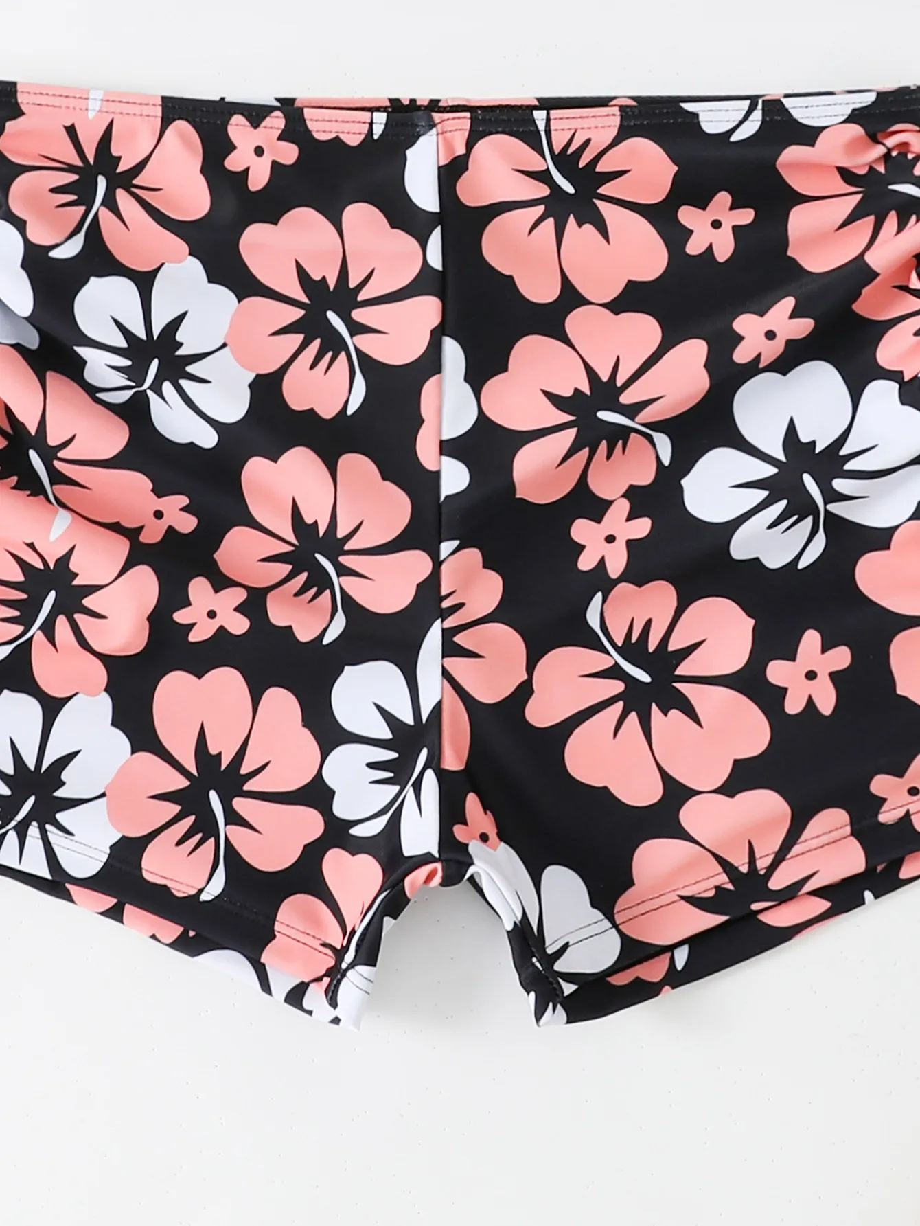 Women's Ditsy Floral 2 Pieces Set Swimwear display picture 7