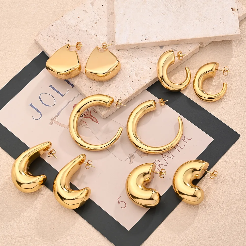 1 Pair/Package Casual Modern Style Simple Style C Shape Geometry Handmade Polishing Plating 304 Stainless Steel 18K Gold Plated Earrings display picture 1