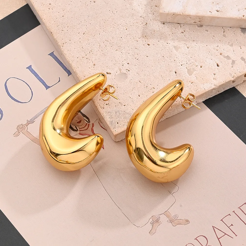 1 Pair/Package Casual Modern Style Simple Style C Shape Geometry Handmade Polishing Plating 304 Stainless Steel 18K Gold Plated Earrings display picture 3
