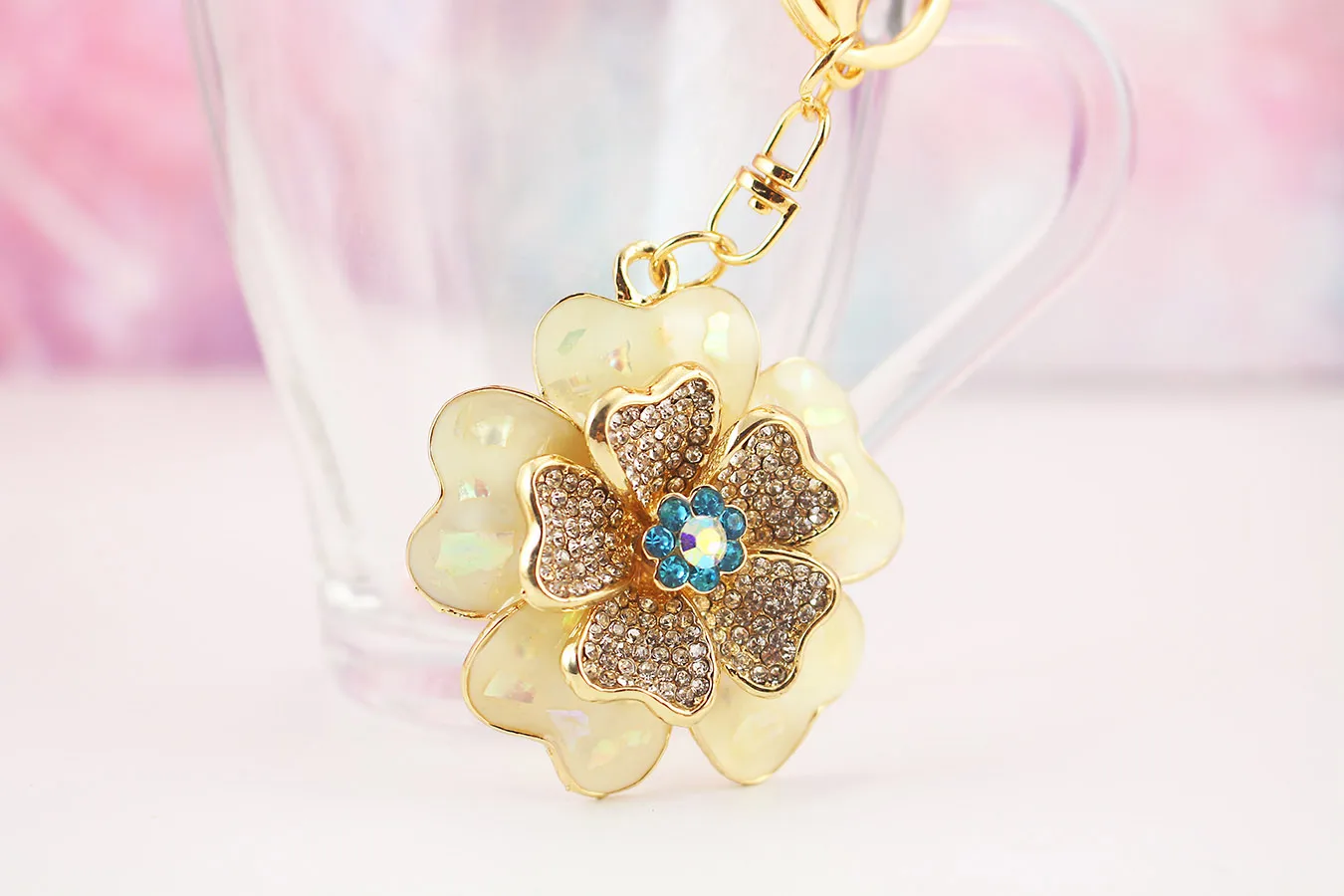 1 Piece Sweet Simple Style Flower Alloy Inlay Rhinestones Unisex Keychain display picture 11