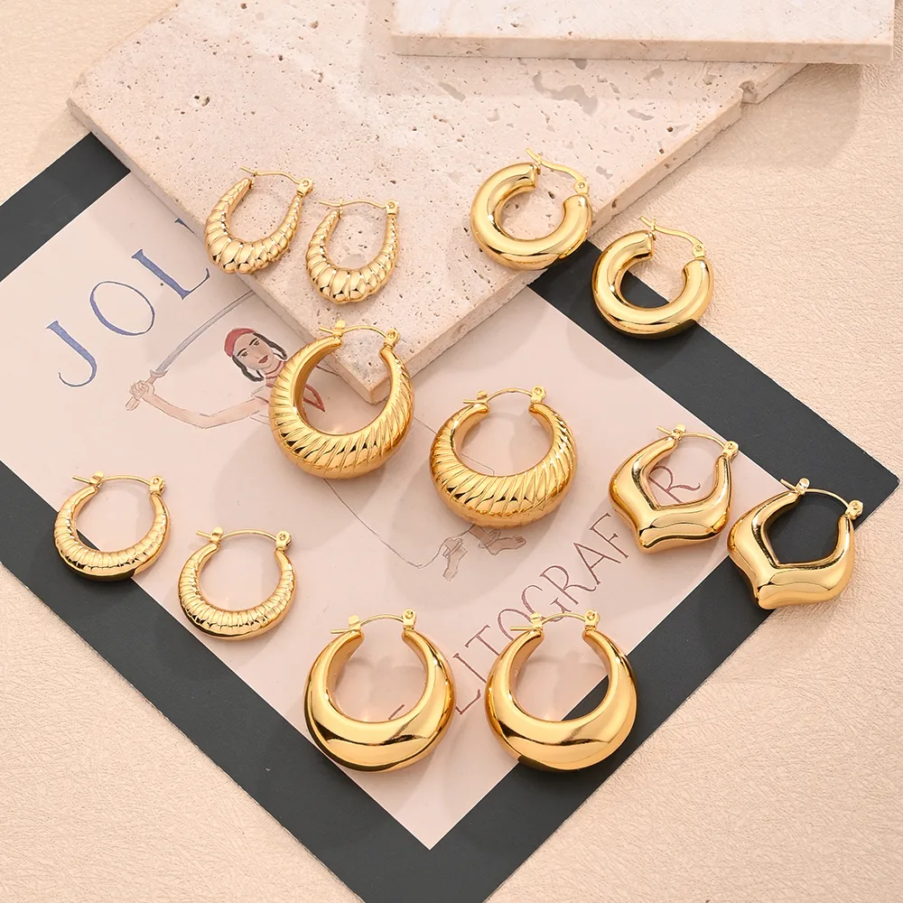 1 Pair/Package Casual Modern Style Simple Style U Shape Handmade Polishing Plating 304 Stainless Steel 18K Gold Plated Earrings display picture 1