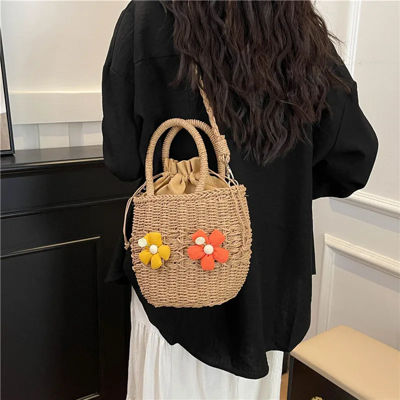 Women's Straw Flower Vacation Square String Straw Bag display picture 20