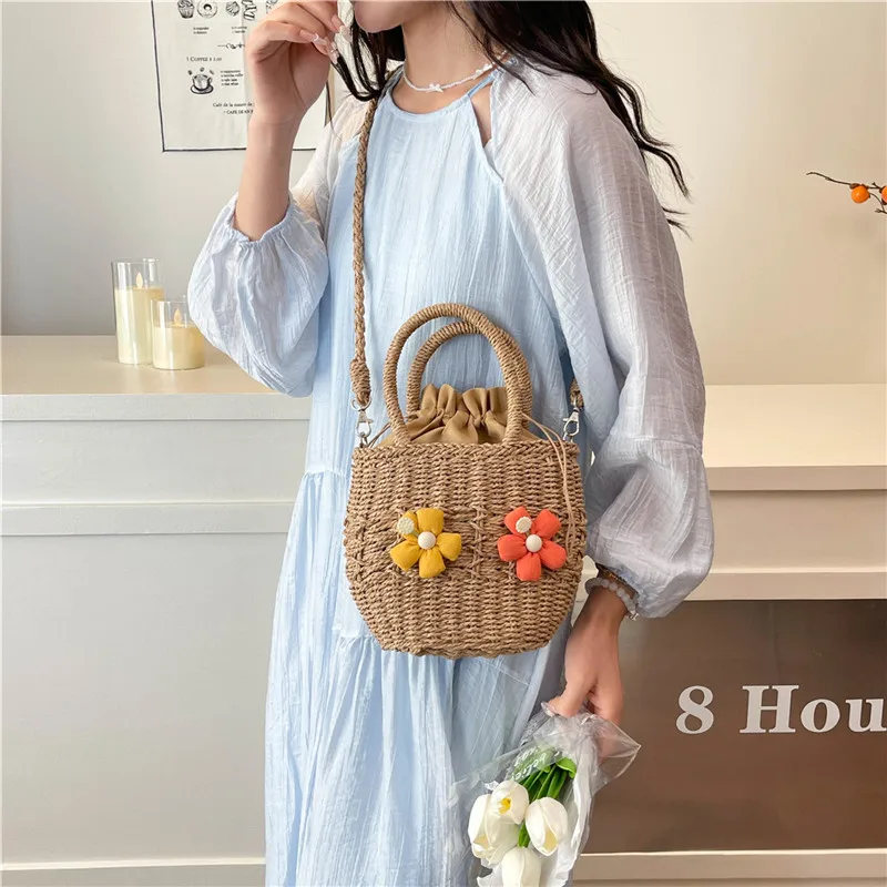Women's Straw Flower Vacation Square String Straw Bag display picture 39