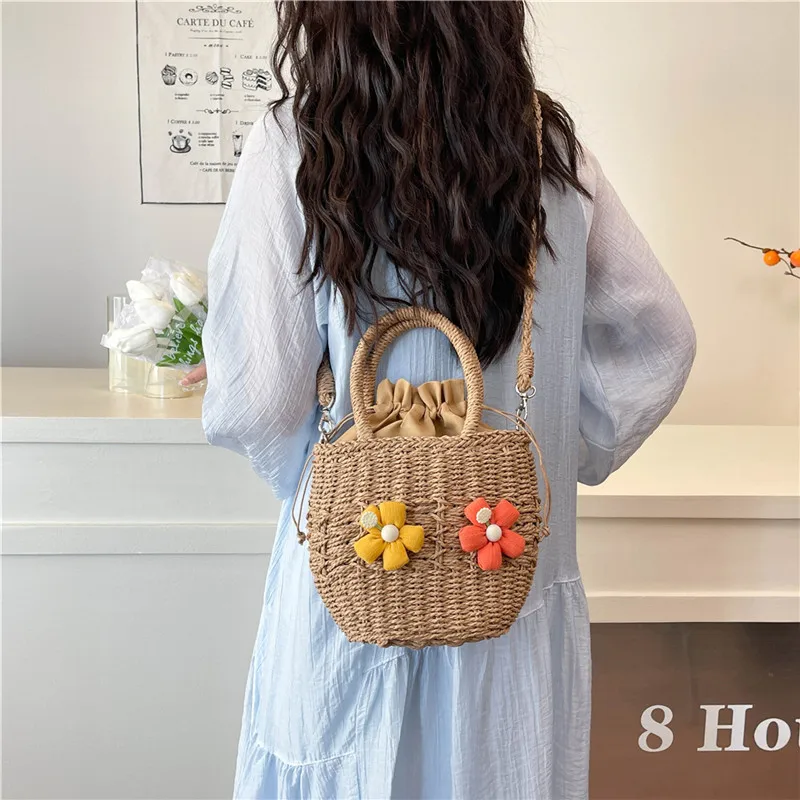 Women's Straw Flower Vacation Square String Straw Bag display picture 37