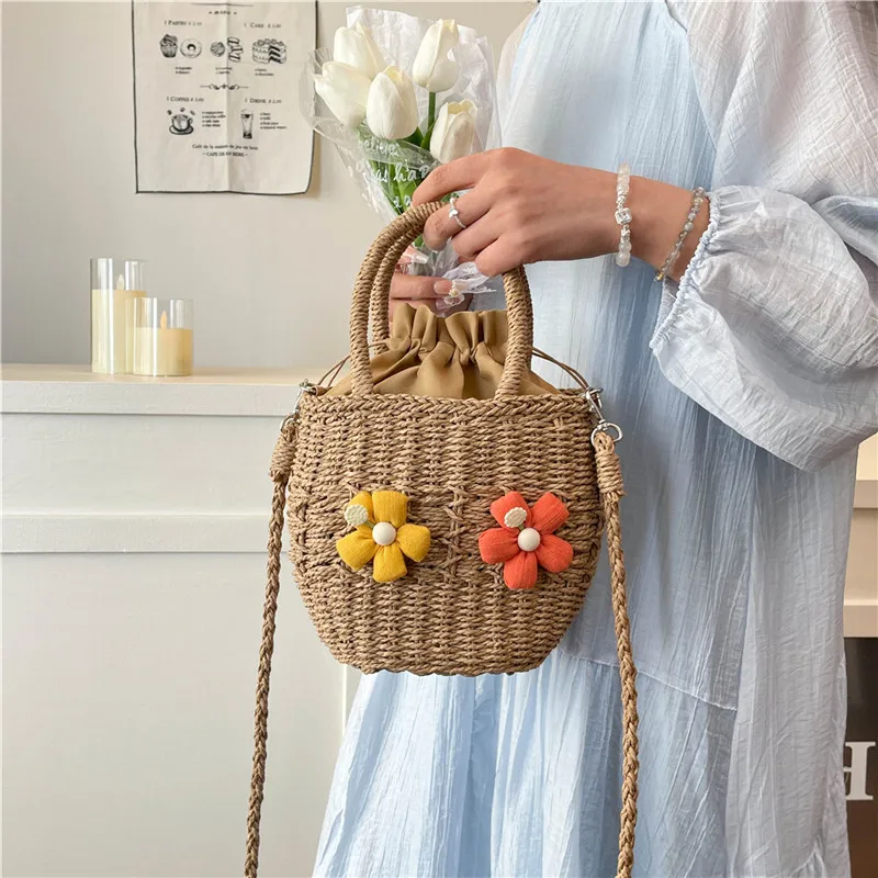 Women's Straw Flower Vacation Square String Straw Bag display picture 44