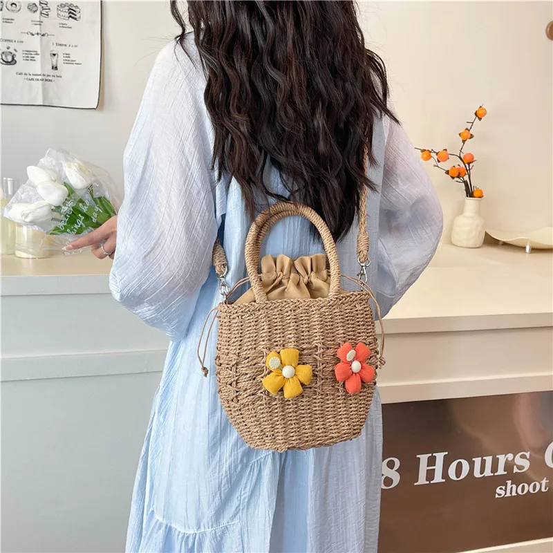 Women's Straw Flower Vacation Square String Straw Bag display picture 38