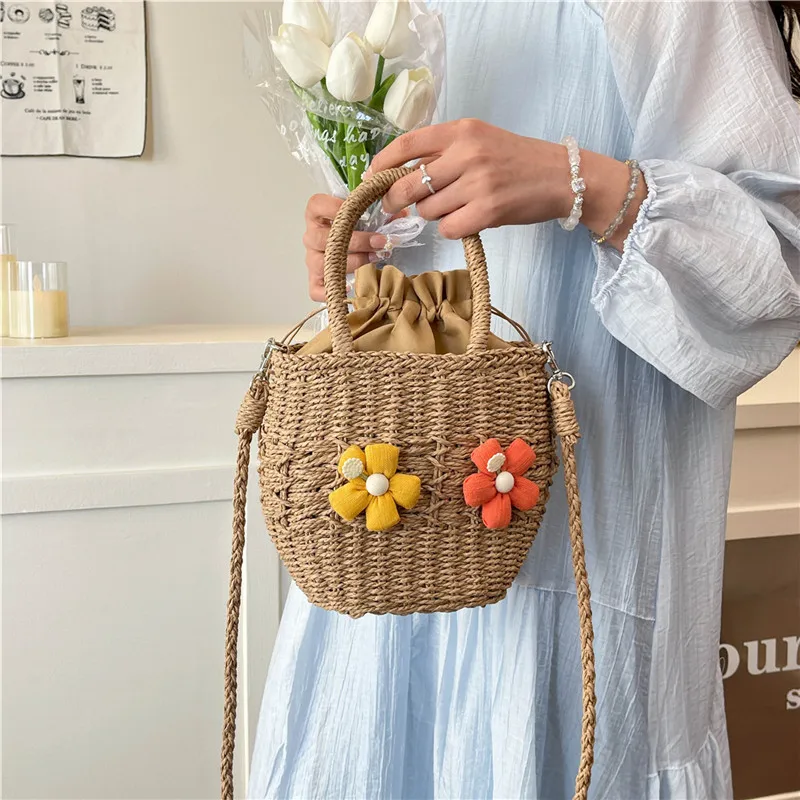 Women's Straw Flower Vacation Square String Straw Bag display picture 13