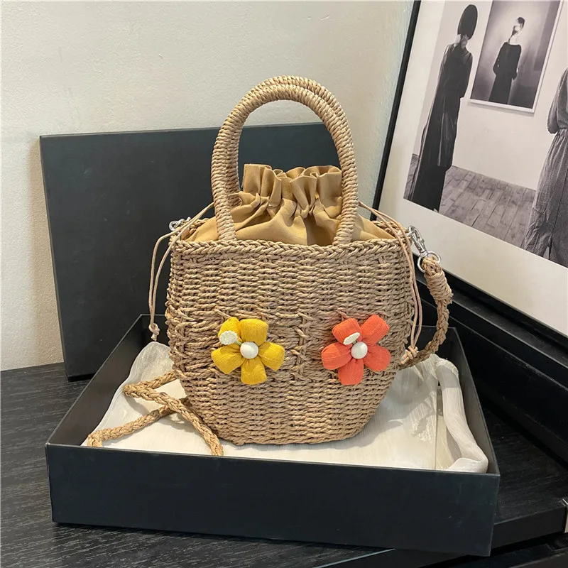 Women's Straw Flower Vacation Square String Straw Bag display picture 33