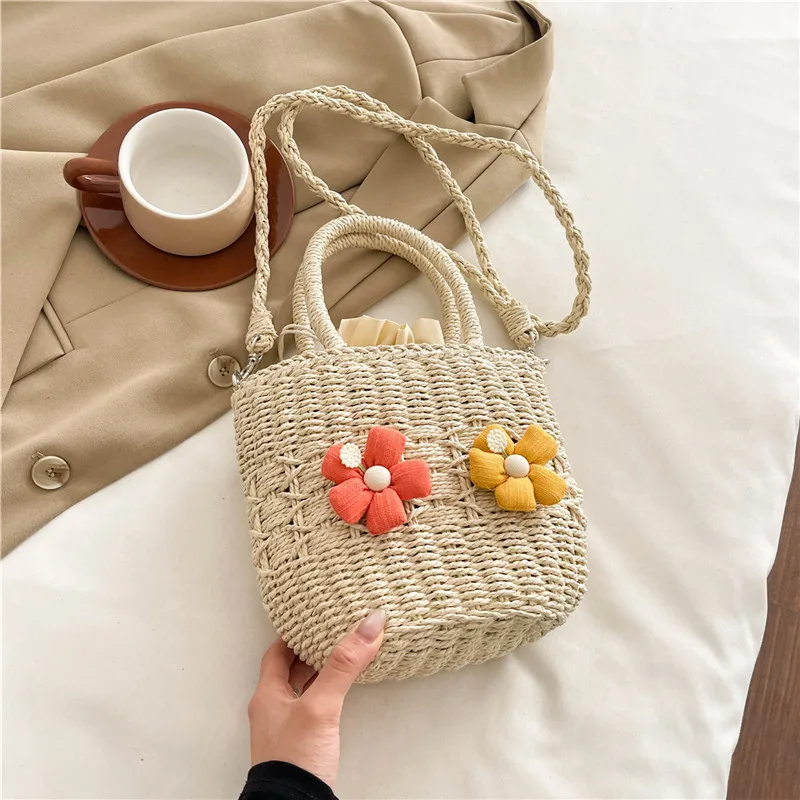 Women's Straw Flower Vacation Square String Straw Bag display picture 102
