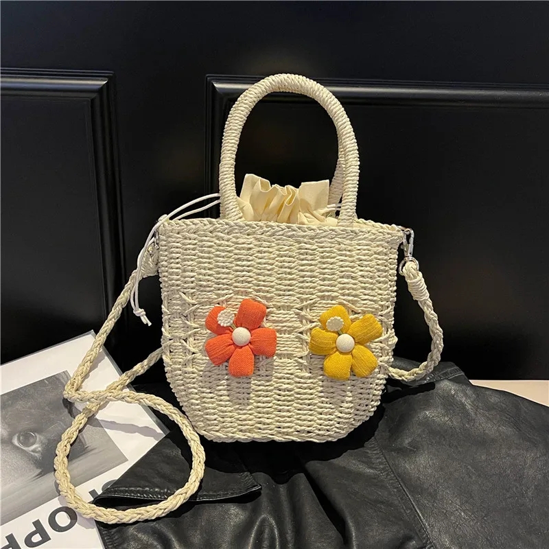 Women's Straw Flower Vacation Square String Straw Bag display picture 90