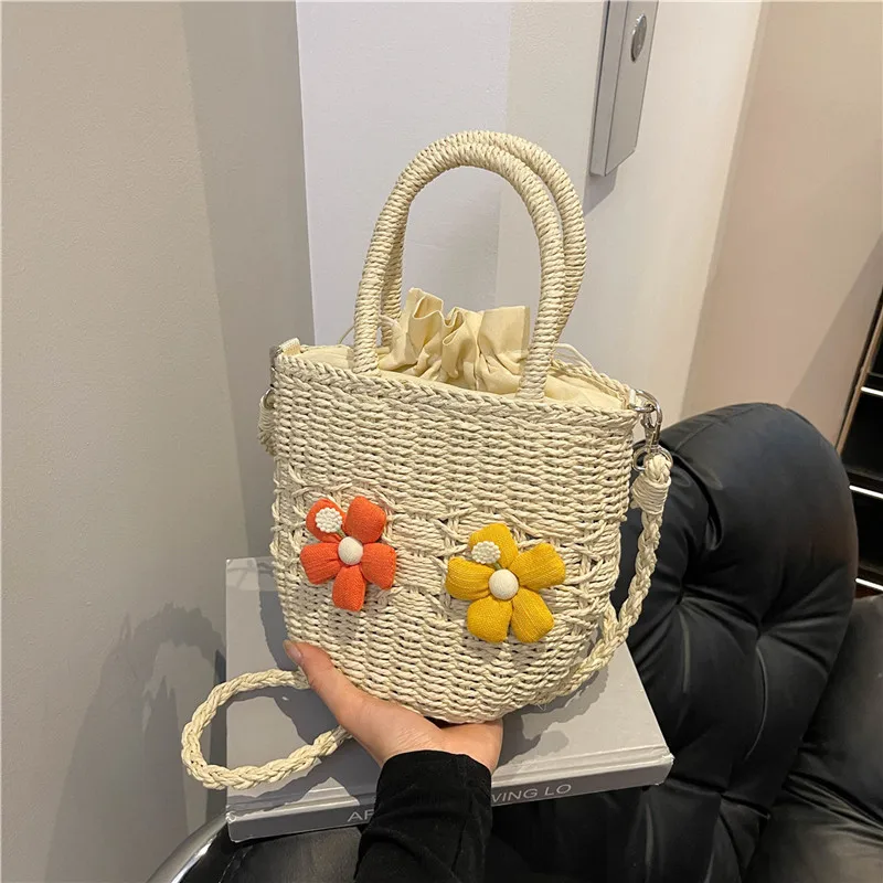 Women's Straw Flower Vacation Square String Straw Bag display picture 85