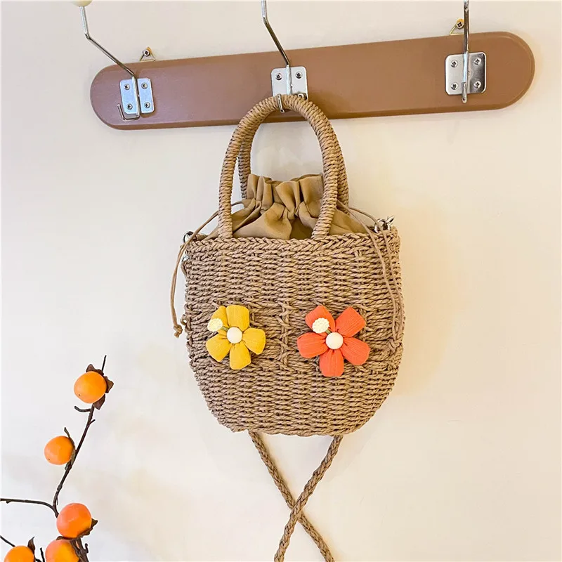 Women's Straw Flower Vacation Square String Straw Bag display picture 95