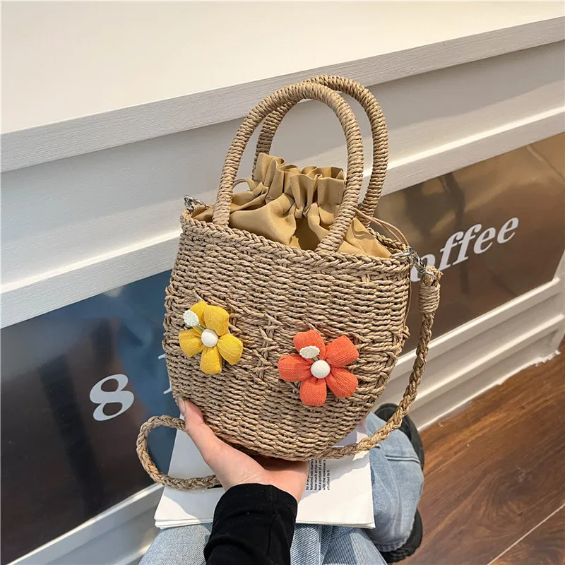 Women's Straw Flower Vacation Square String Straw Bag display picture 101