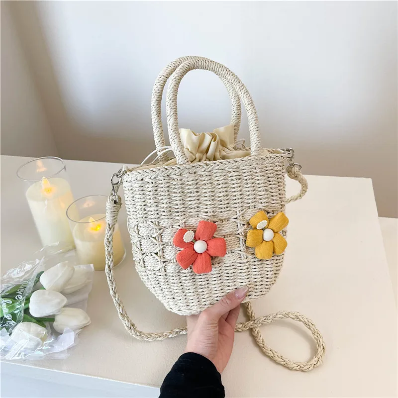 Women's Straw Flower Vacation Square String Straw Bag display picture 103