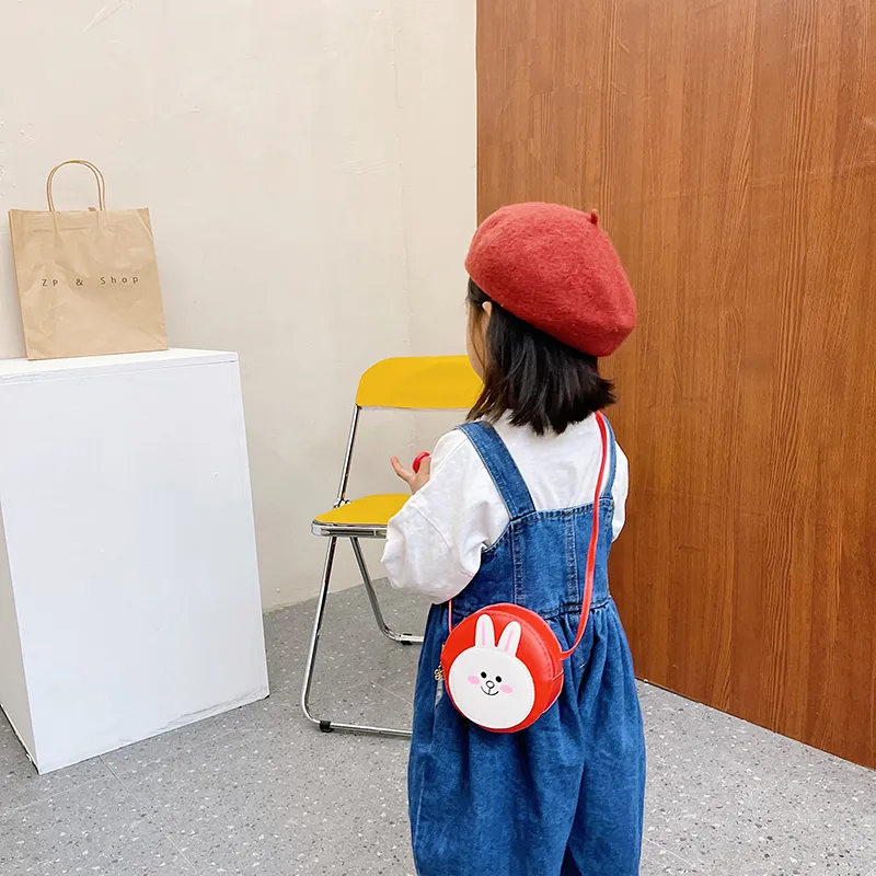 Kid'S Pu Leather Animal Cartoon Cute Round Zipper Shoulder Bag display picture 29