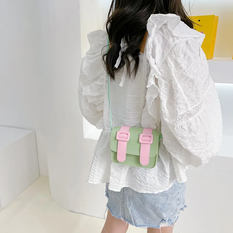 Kid'S Pu Leather Color Block Cute Square Magnetic Buckle Shoulder Bag display picture 45