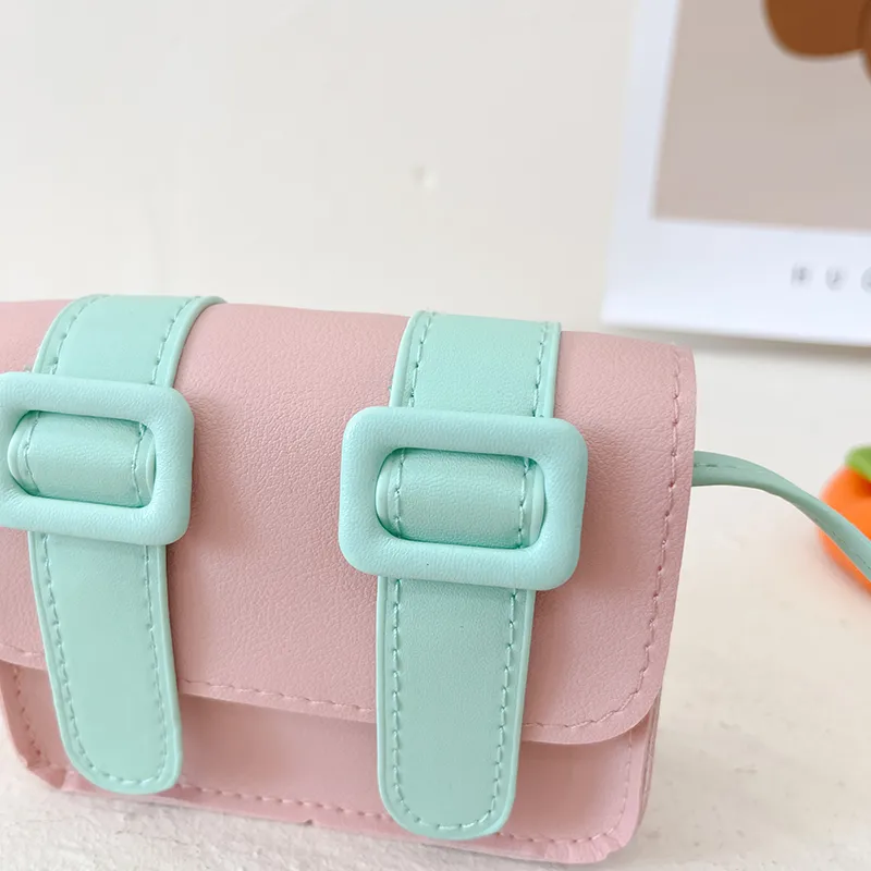 Kid'S Pu Leather Color Block Cute Square Magnetic Buckle Shoulder Bag display picture 102
