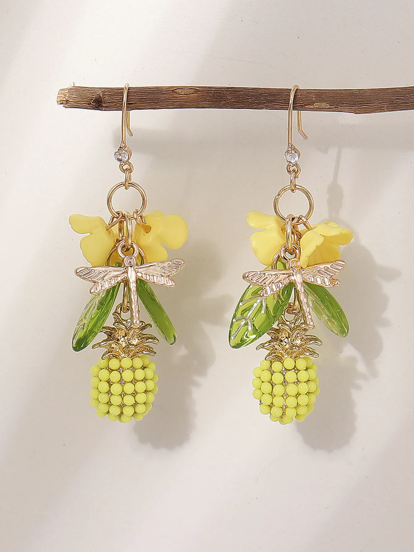 1 Pair Fairy Style Elegant Flower Pineapple Dragonfly Alloy Resin Drop Earrings display picture 3