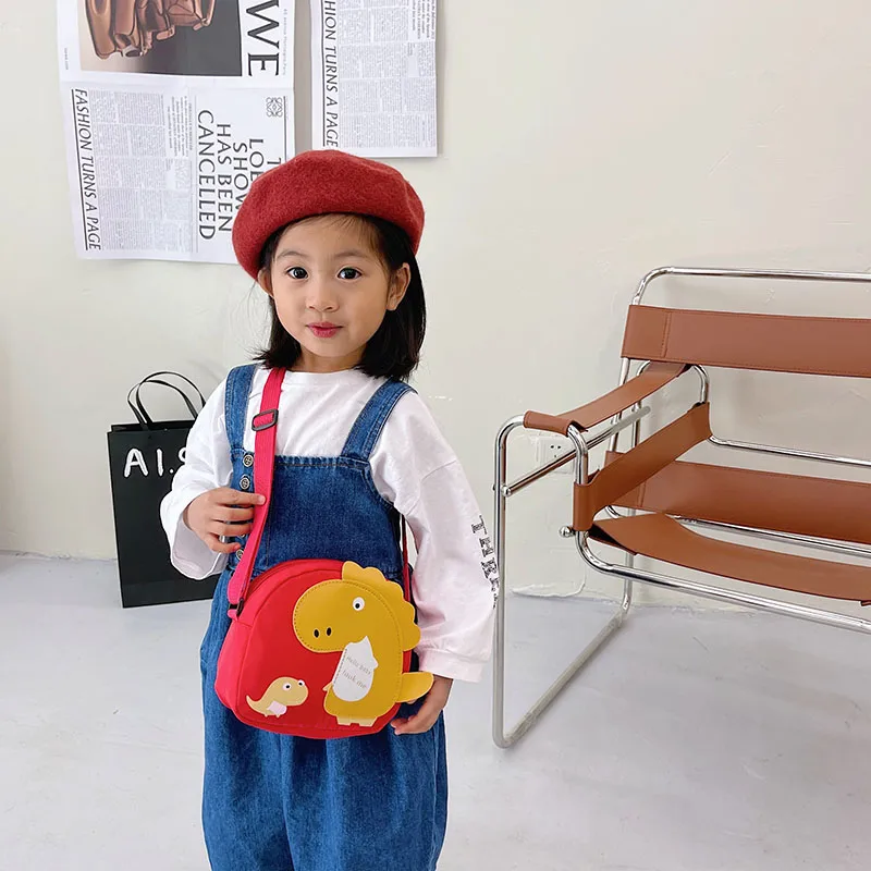 Kid'S Nylon Cartoon Dinosaur Cute Oval Zipper Crossbody Bag display picture 29