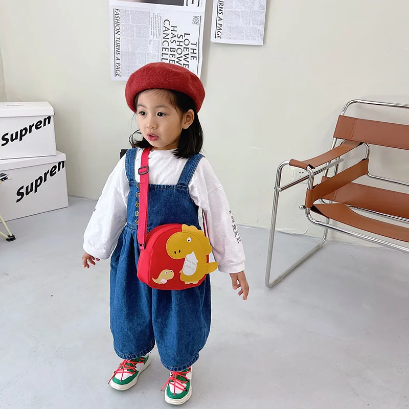 Kid'S Nylon Cartoon Dinosaur Cute Oval Zipper Crossbody Bag display picture 47