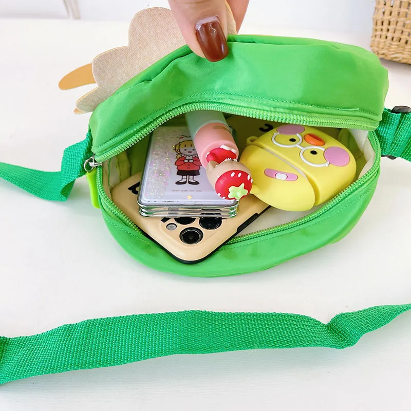 Kid'S Nylon Cartoon Dinosaur Cute Oval Zipper Crossbody Bag display picture 56