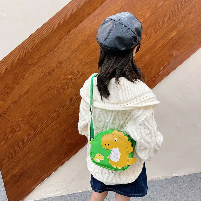 Kid'S Nylon Cartoon Dinosaur Cute Oval Zipper Crossbody Bag display picture 102